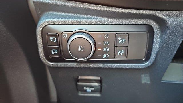 2023 Ford Bronco Base Advanced