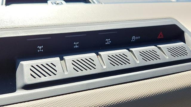 2023 Ford Bronco Base Advanced