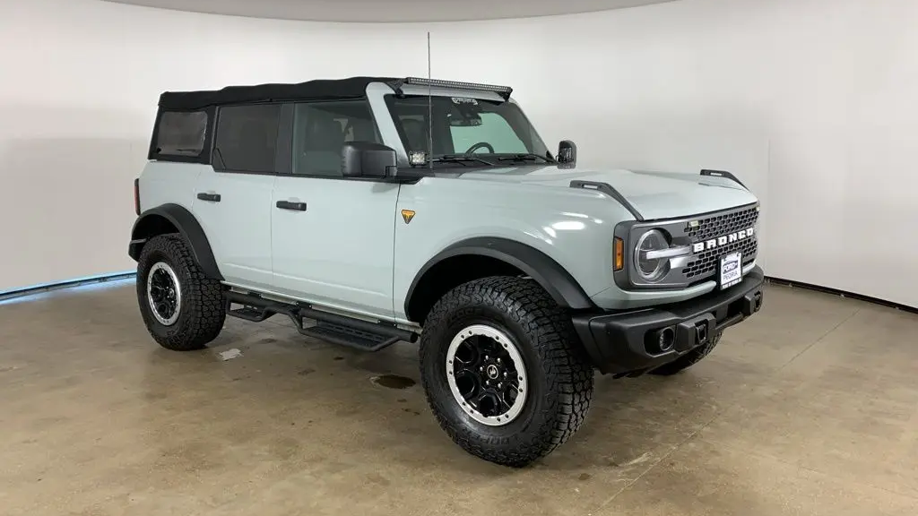 2022 Ford Bronco Base Advanced