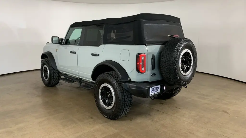 2022 Ford Bronco Base Advanced