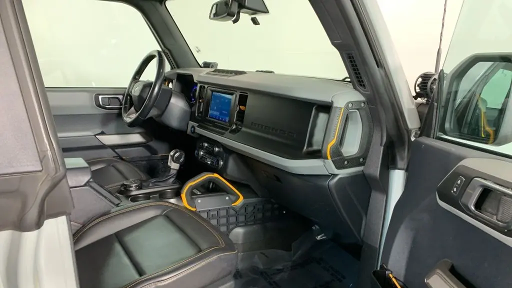 2022 Ford Bronco Base Advanced