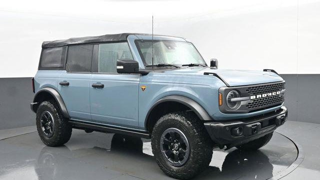 2022 Ford Bronco Badlands Advanced