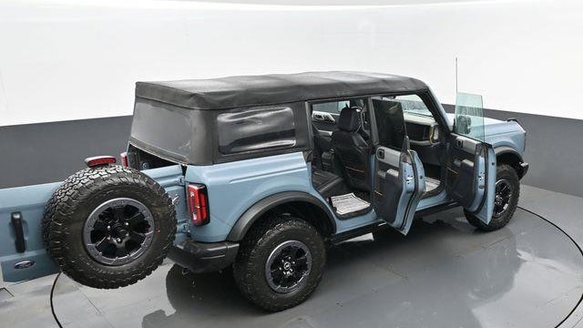 2022 Ford Bronco Badlands Advanced