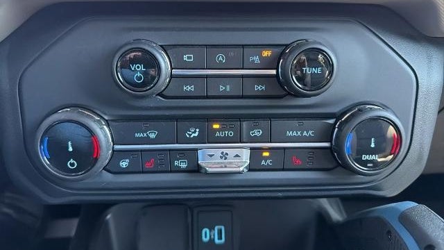 2022 Ford Bronco Base Advanced
