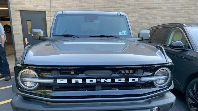 2022 Ford Bronco Base Advanced