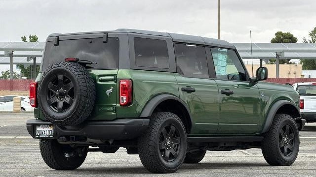2022 Ford Bronco Base Advanced