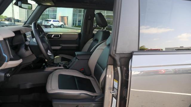 2022 Ford Bronco Base Advanced