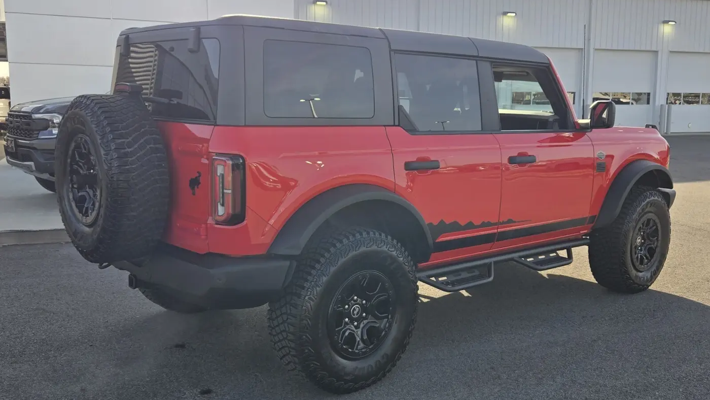 2022 Ford Bronco Base Advanced
