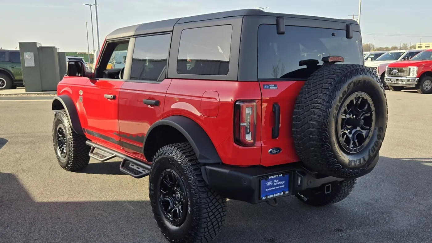 2022 Ford Bronco Base Advanced