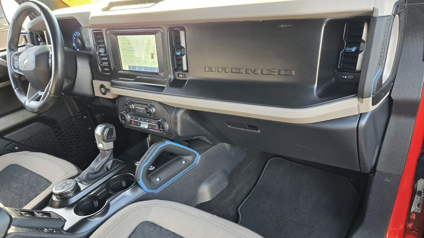 2022 Ford Bronco Base Advanced
