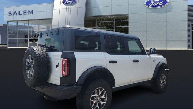 2022 Ford Bronco Base Advanced