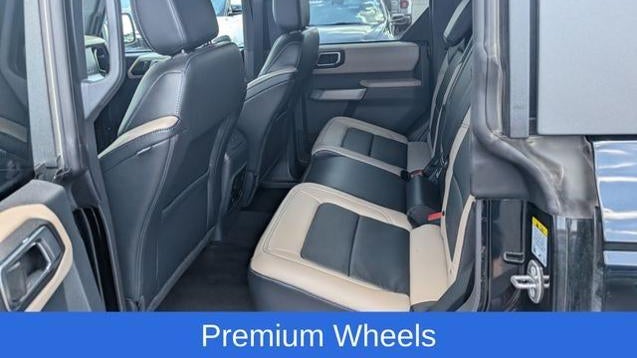 2023 Ford Bronco Base Advanced