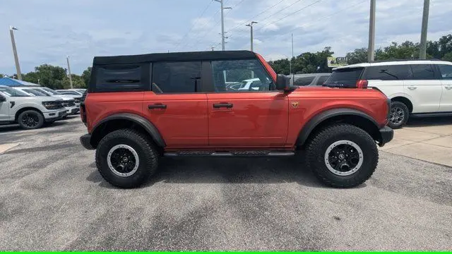 2023 Ford Bronco Base Advanced