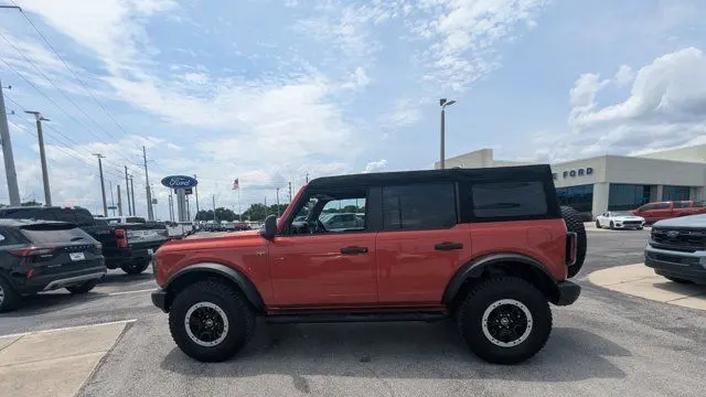 2023 Ford Bronco Base Advanced