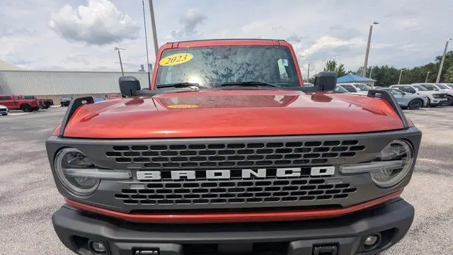 2023 Ford Bronco Base Advanced