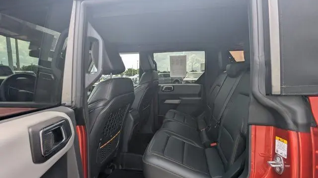 2023 Ford Bronco Base Advanced