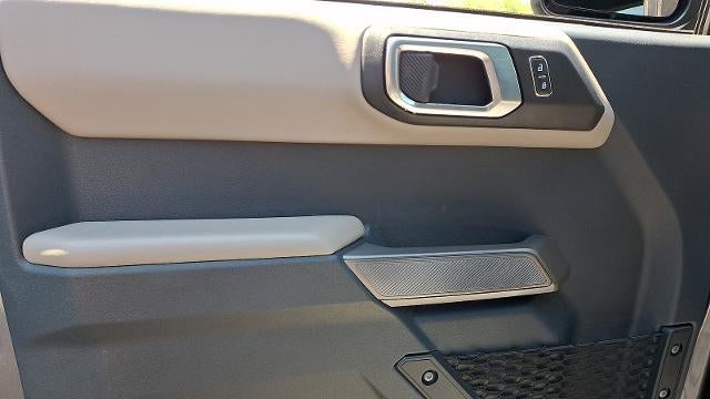 2023 Ford Bronco Base Advanced