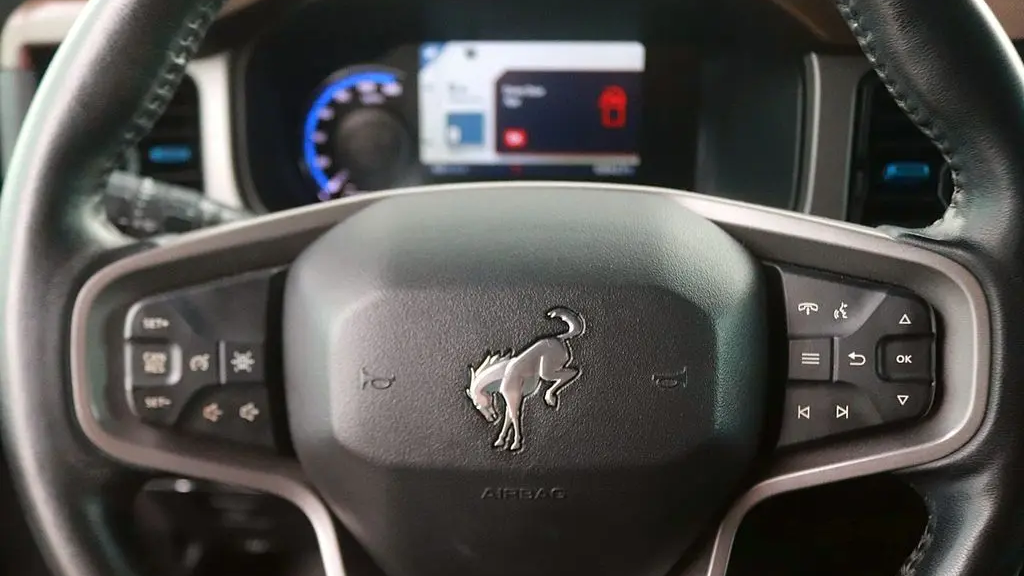 2023 Ford Bronco Base Advanced