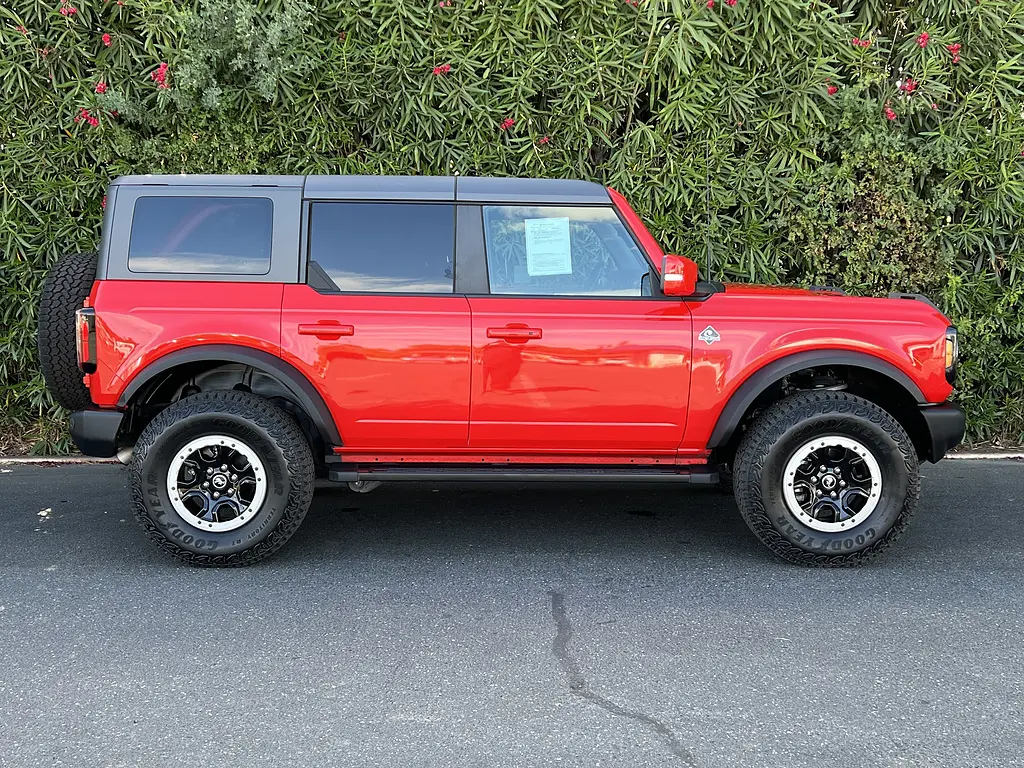 2023 Ford Bronco - $44,988