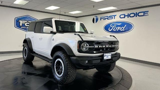 2023 Ford Bronco Base Advanced