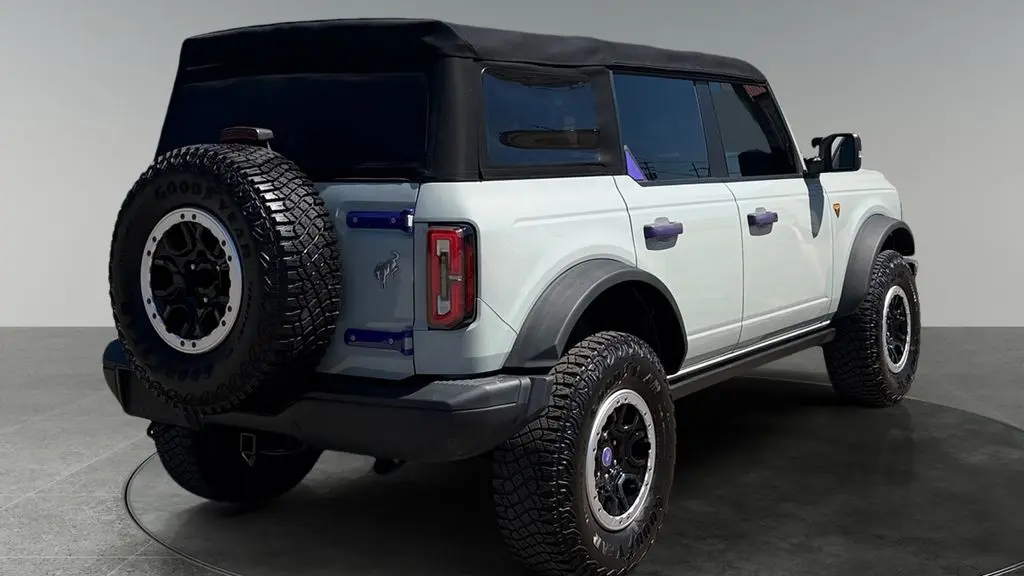 2021 Ford Bronco Badlands Advanced
