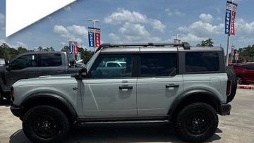 2022 Ford Bronco Base Advanced
