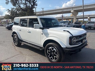 2022 Ford Bronco 4X4 Big Bend Advanced 4DR SUV