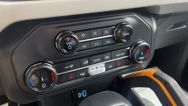 2022 Ford Bronco Outer Banks Advanced