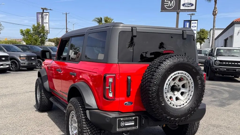 2022 Ford Bronco Base Advanced