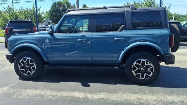 2022 Ford Bronco Base Advanced