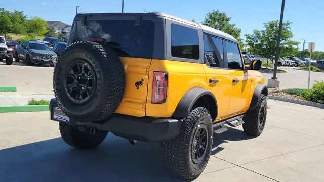 2022 Ford Bronco Base Advanced