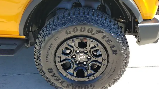 2022 Ford Bronco Base Advanced