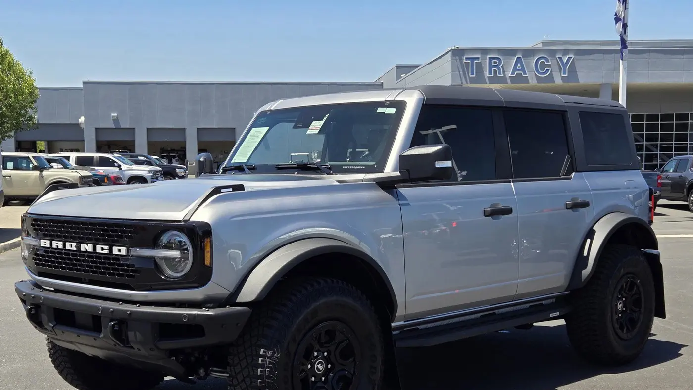 2023 Ford Bronco Base Advanced