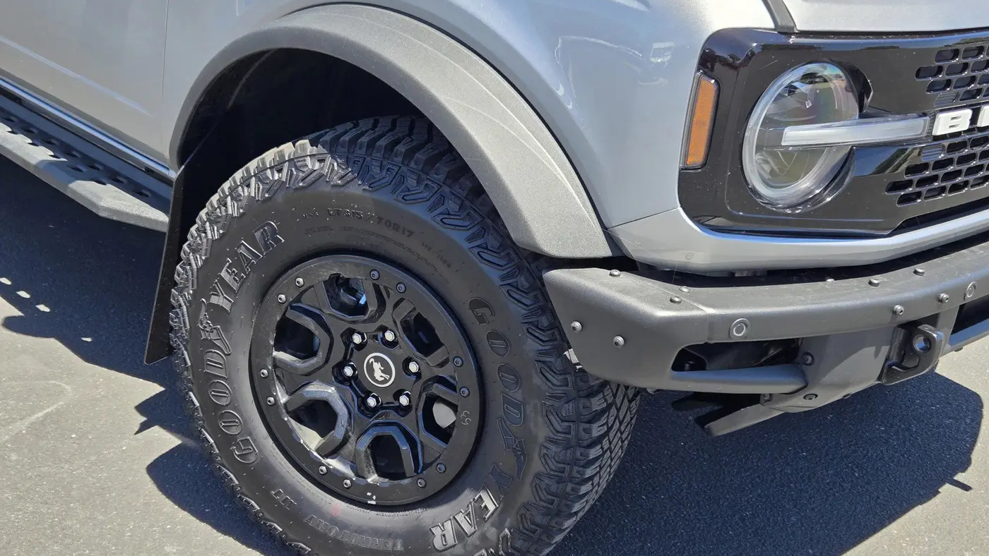 2023 Ford Bronco Base Advanced