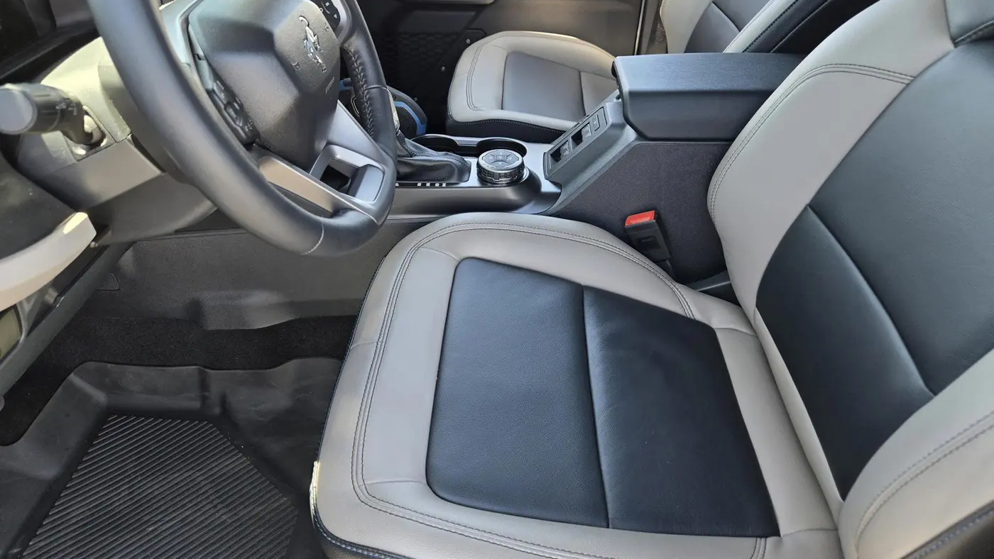 2023 Ford Bronco Base Advanced