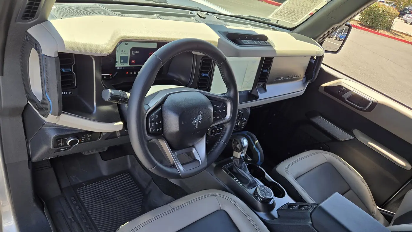 2023 Ford Bronco Base Advanced