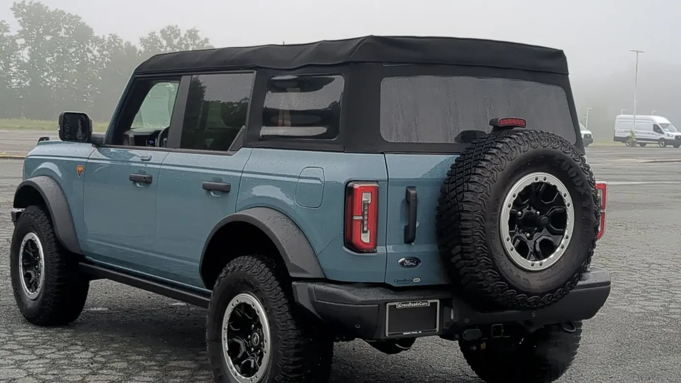 2023 Ford Bronco Badlands Advanced