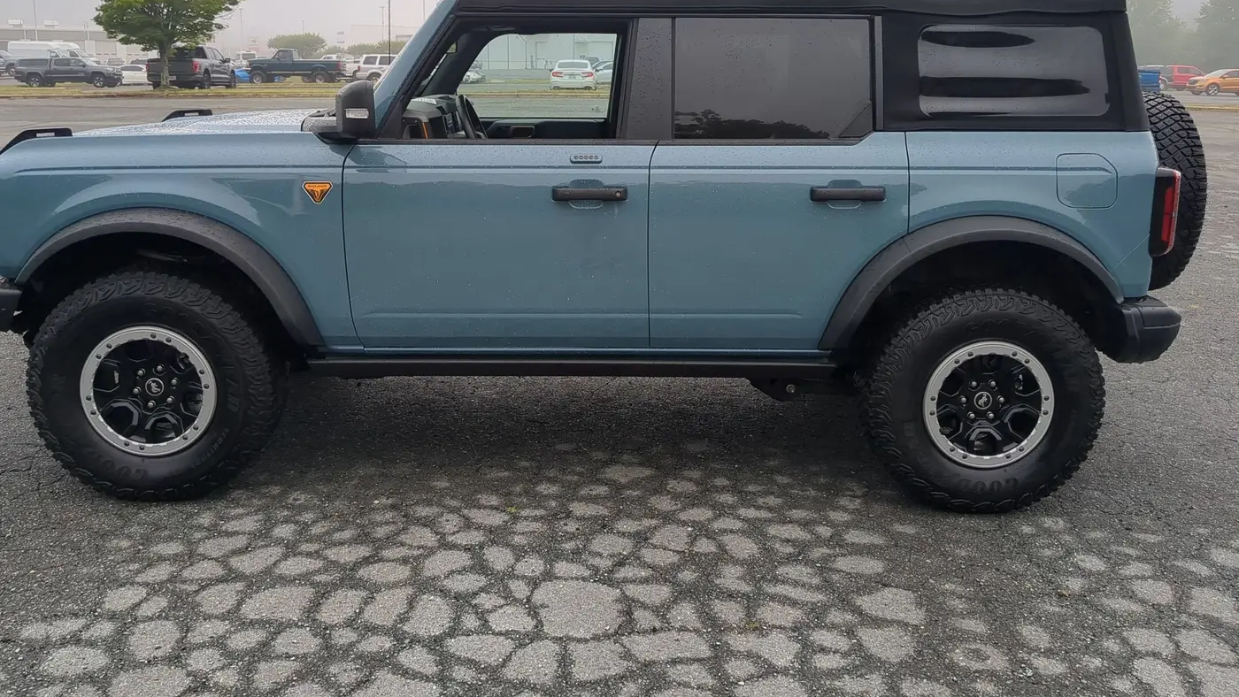 2023 Ford Bronco Badlands Advanced