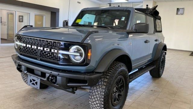 2023 Ford Bronco Base Advanced