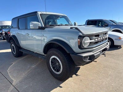 2023 Ford Bronco 4X4 Black Diamond Advanced 4DR SUV