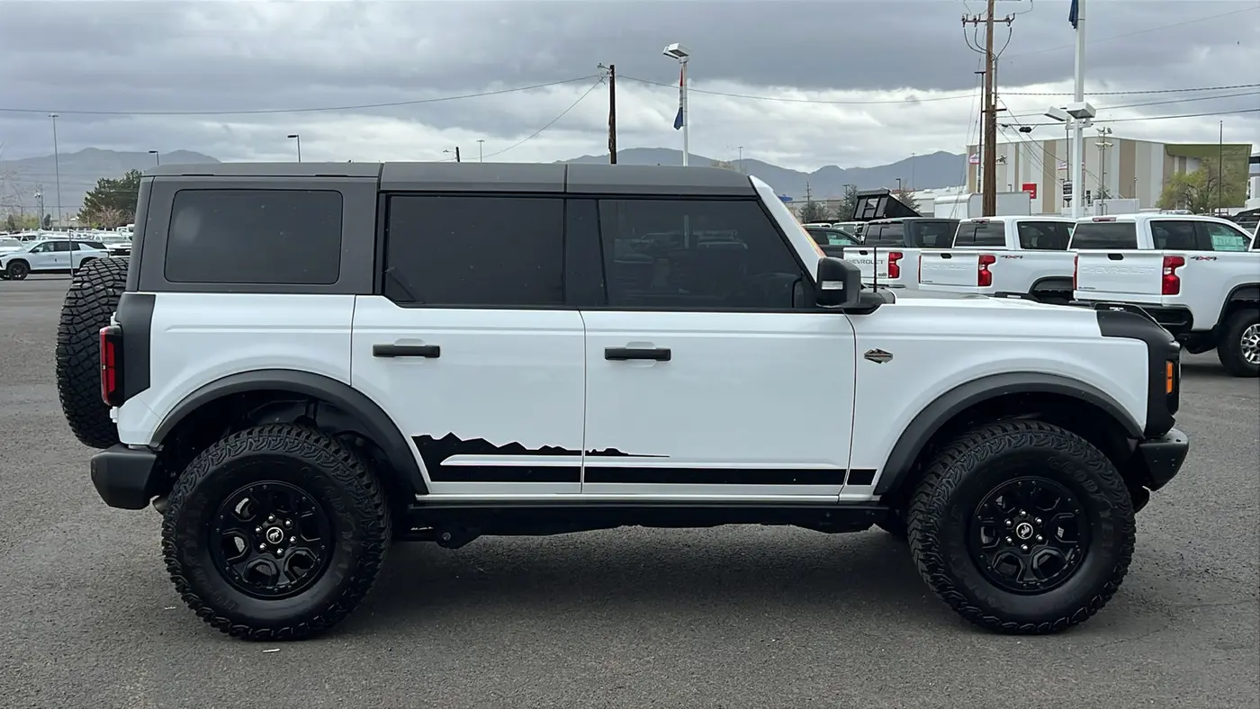 2023 Ford Bronco Base Advanced