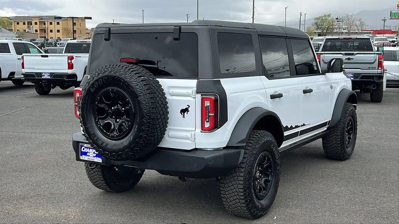 2023 Ford Bronco Base Advanced