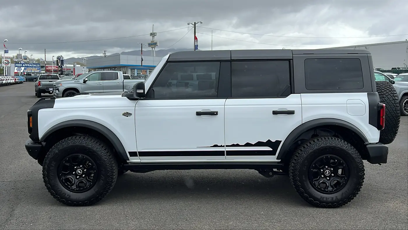2023 Ford Bronco Base Advanced