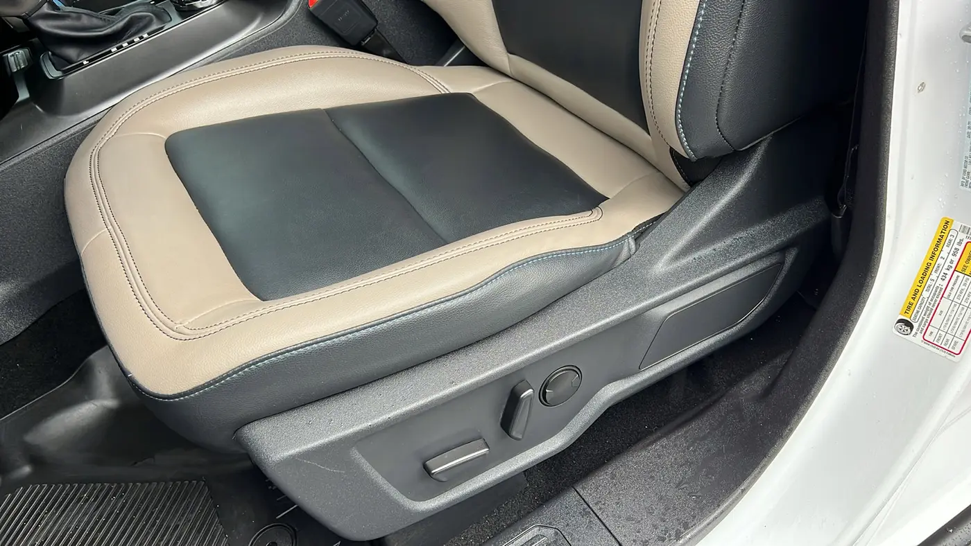 2023 Ford Bronco Base Advanced