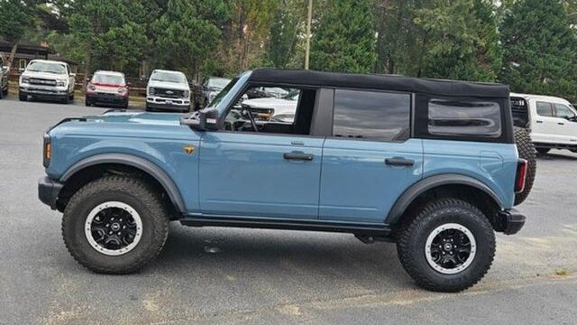 2023 Ford Bronco Base Advanced