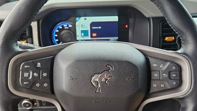 2023 Ford Bronco Base Advanced