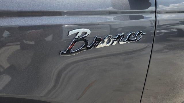 2022 Ford Bronco Base Advanced