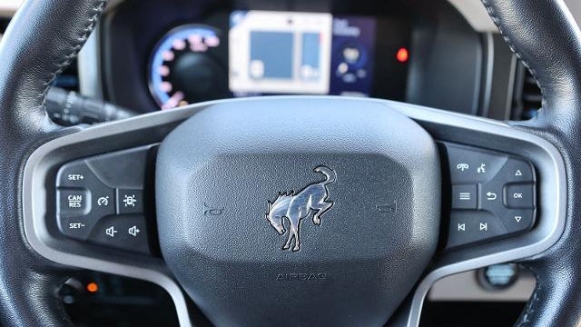 2022 Ford Bronco Base Advanced
