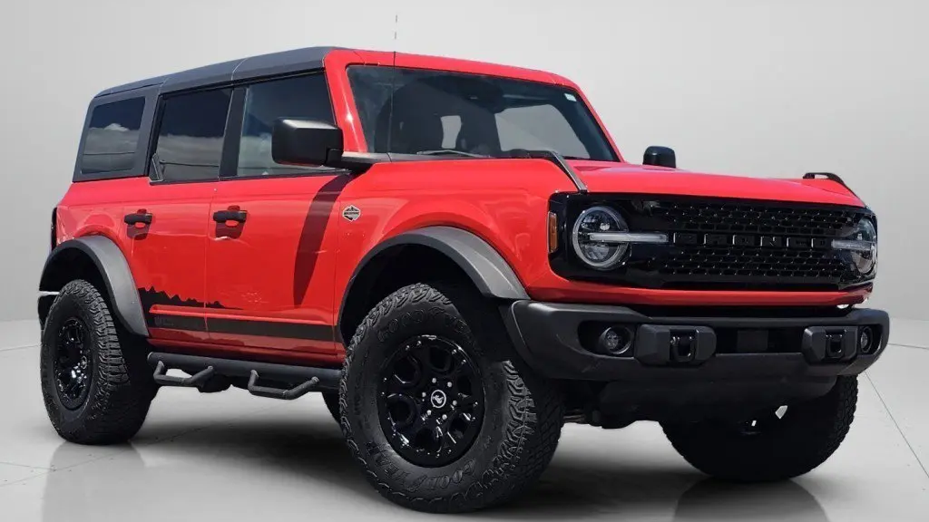 2023 Ford Bronco Base Advanced