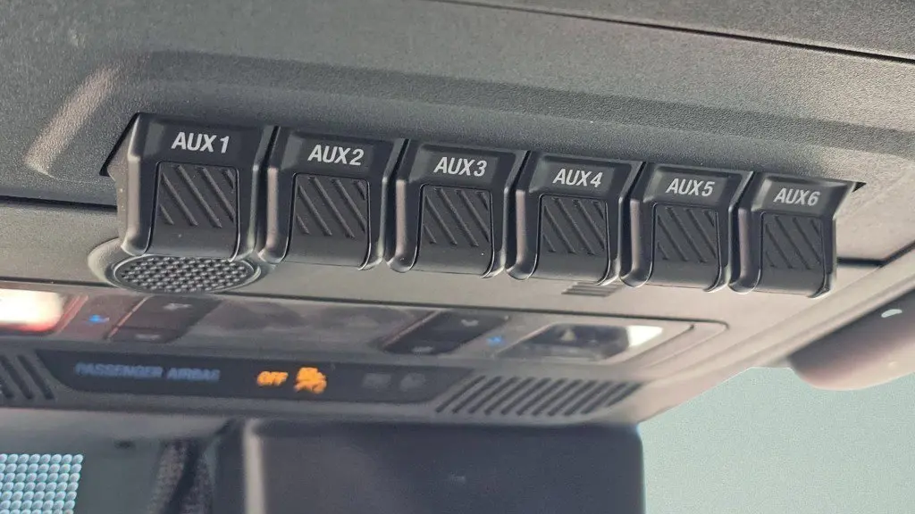 2023 Ford Bronco Base Advanced